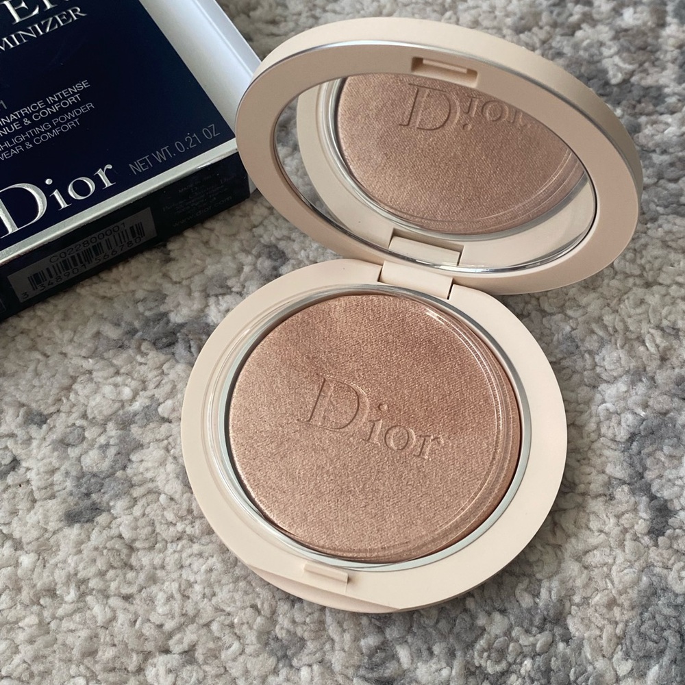 Dior Forever Couture Luminizer 01 Nude Glow